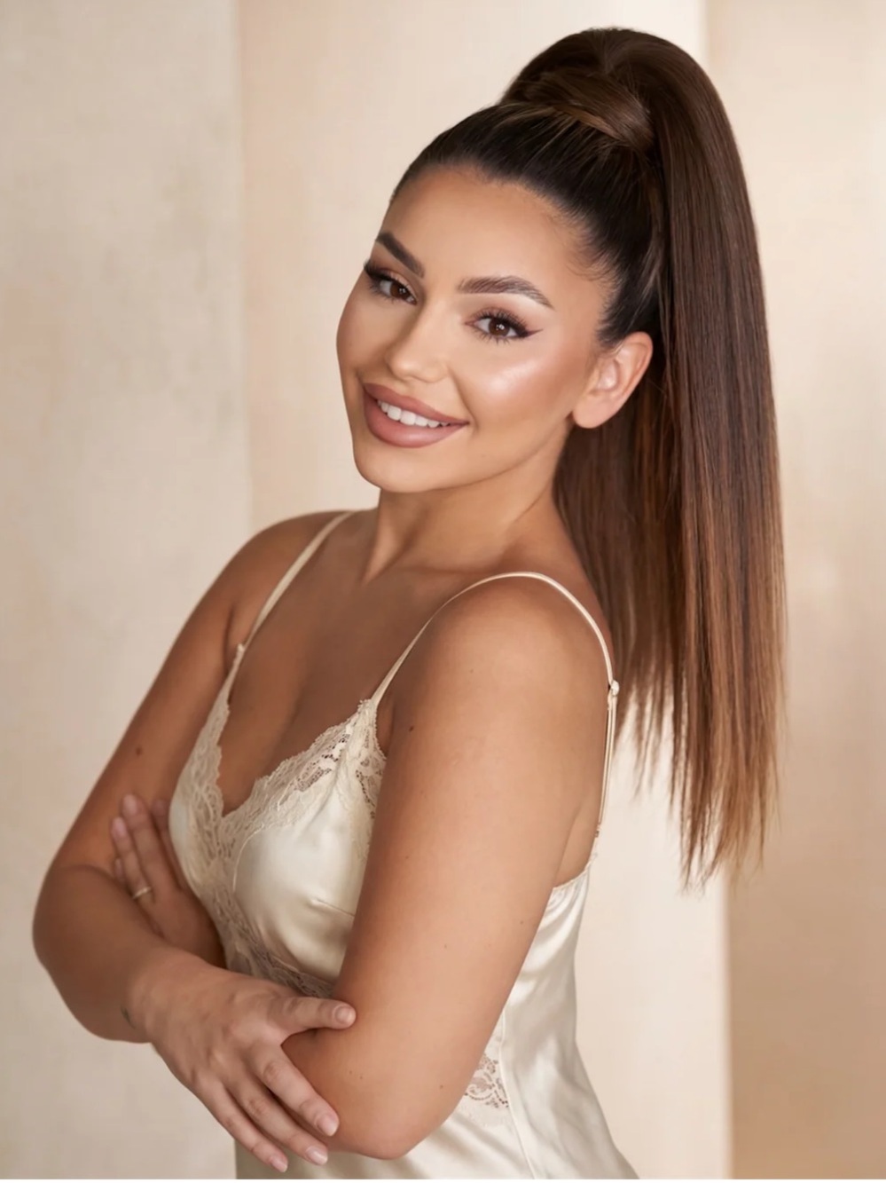 Miona beauty wrap around  Ponytail
